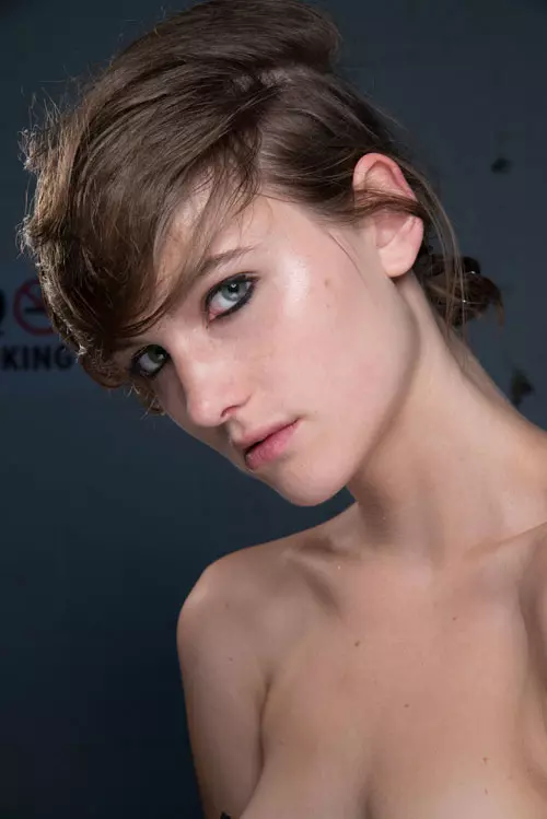 3.1 Phillip Lim colectia primavara - vara 2017 backstage (10)