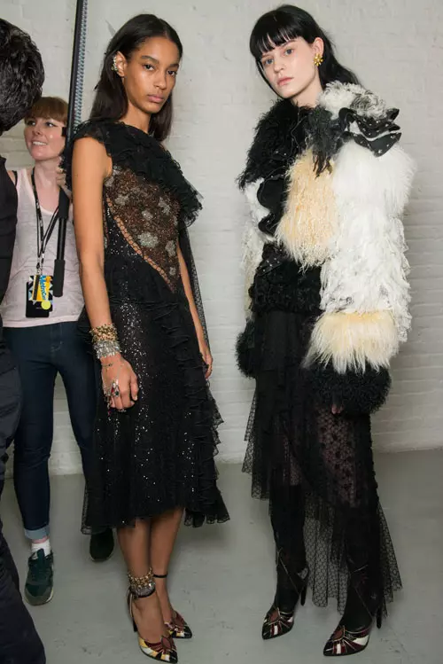 Rodarte colectia primavara-vara 2017 backstage (28)