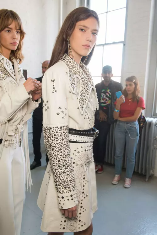 Rodarte colectia primavara-vara 2017 backstage (29)