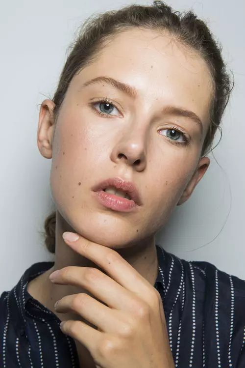 3.1 Phillip Lim colecția primăvară-vară 2018 backstage (1)