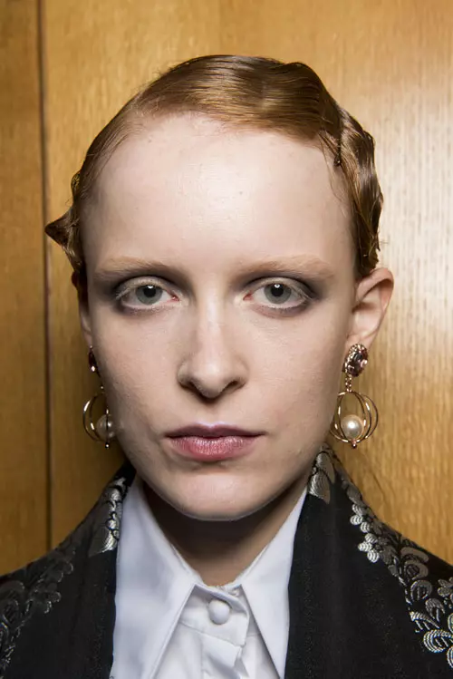 Erdem colecția toamnă-iarnă 2018-2019 backstage (10)