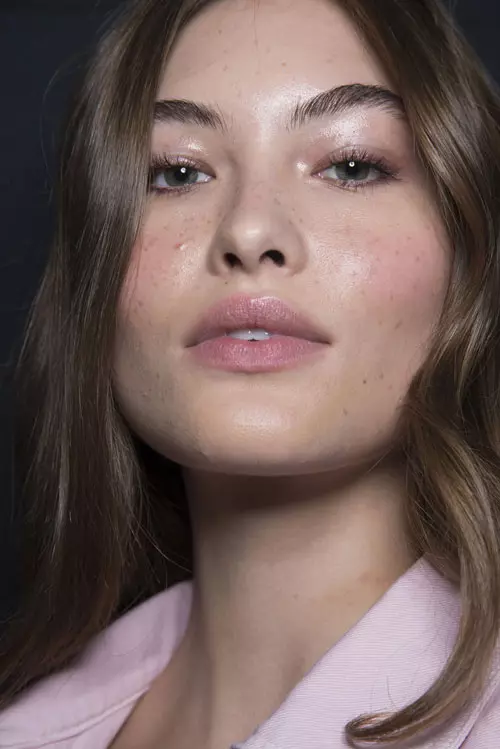 Alberta Ferretti colecția primăvară-vară 2019 backstage (10)