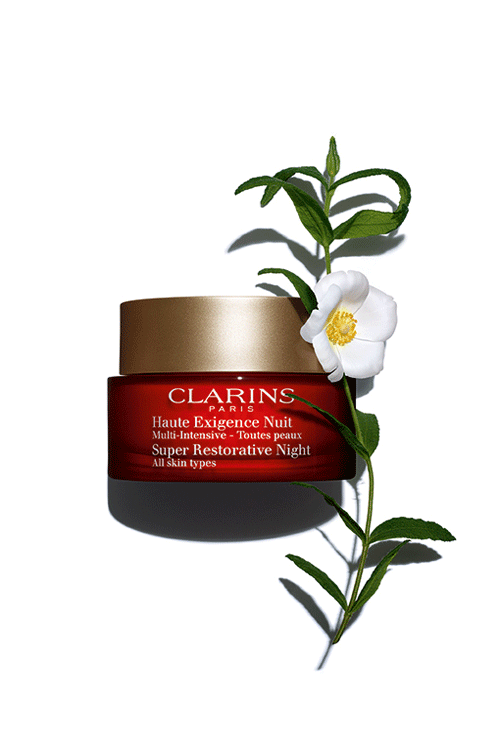 Crema de noapte Super-Restorative de la Clarins - 426 lei