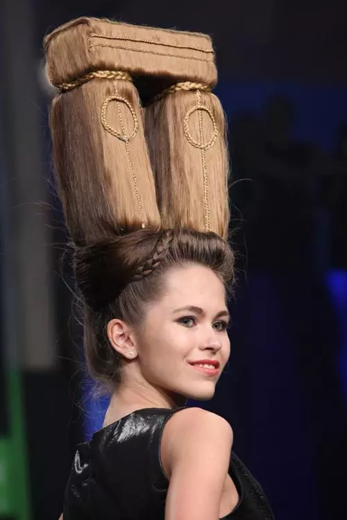 Cristi-Pascu-Haute-Coiffure-1.jpg