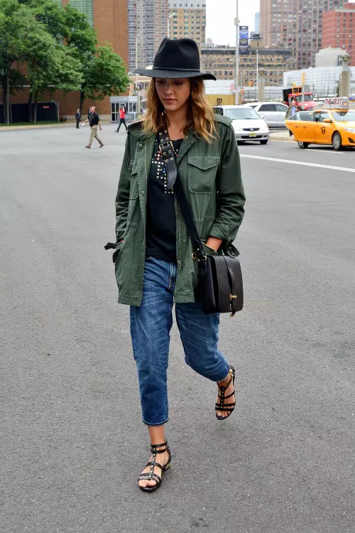 Jessica_Alba_15.jpg