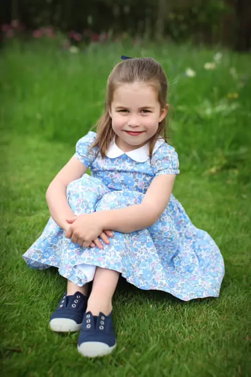 Prințesa Charlotte este o adevărată domnișoară la doar 4 ani (1)