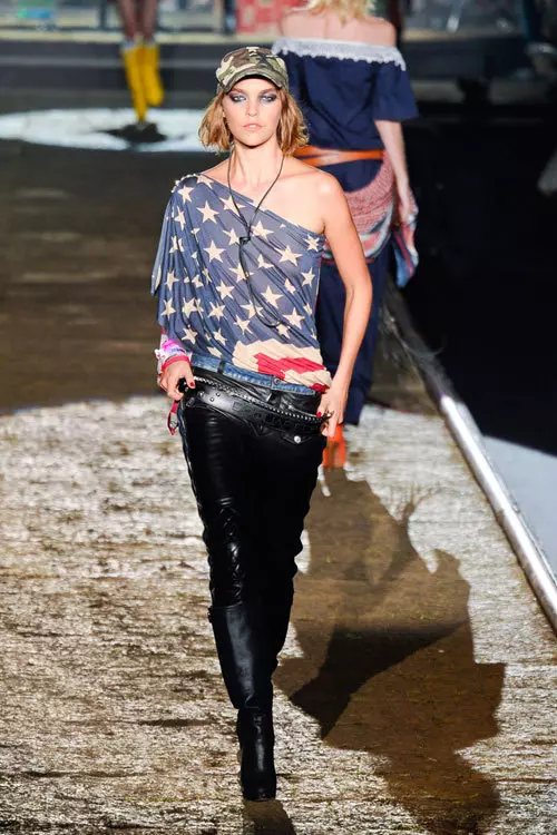 Dsquared2