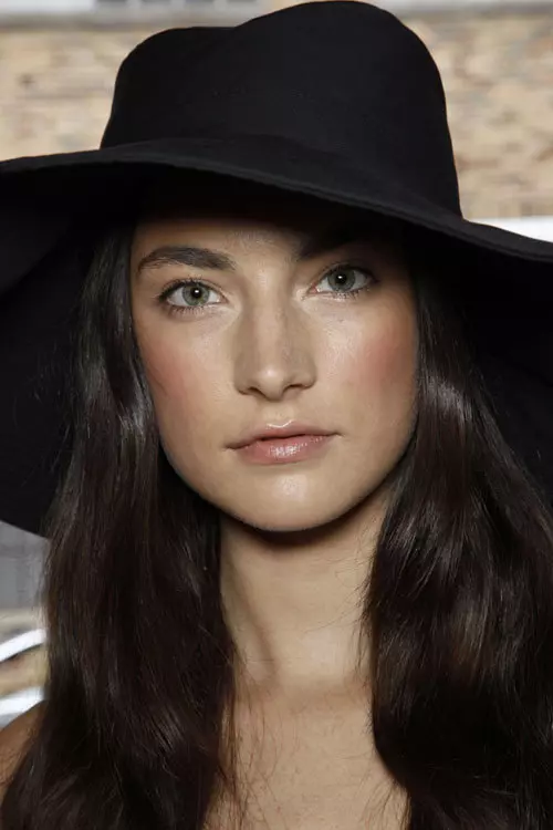 DKNY