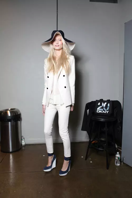 DKNY