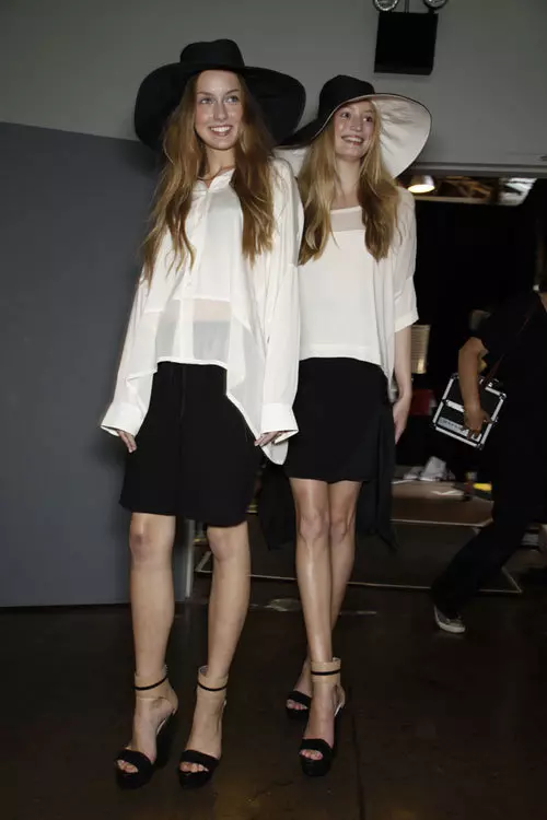 DKNY
