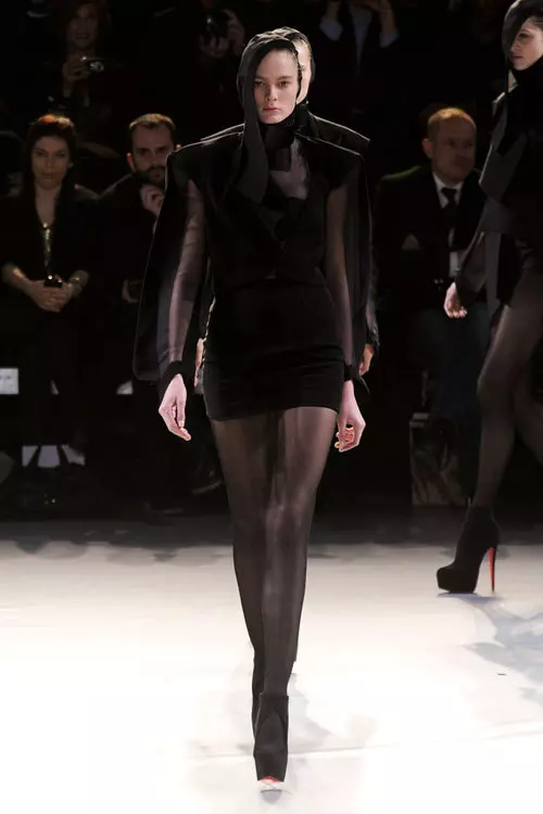 Mugler