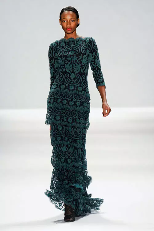 Tadashi Shoji