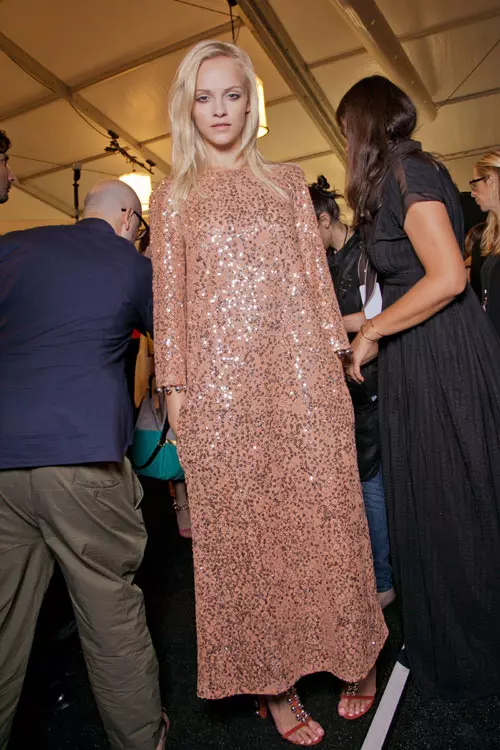 Diane von Furstenberg backstage (80)