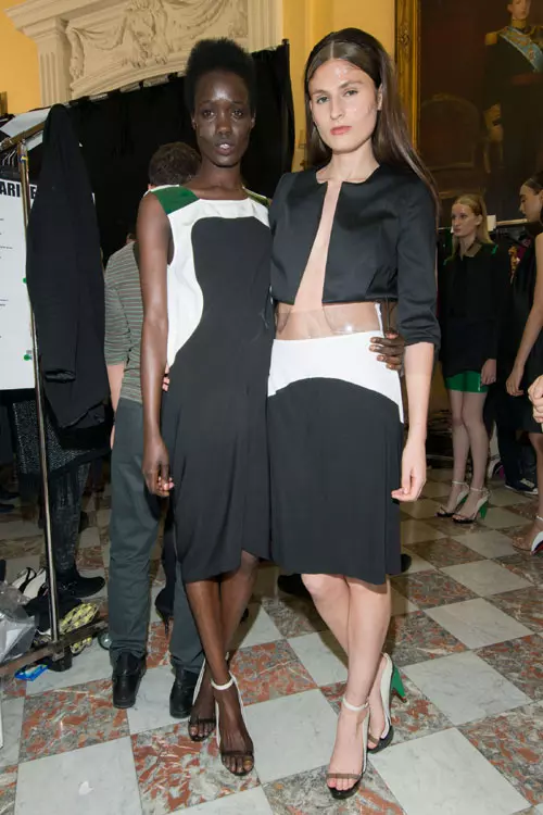 Amaya Arzuaga backstage (16)