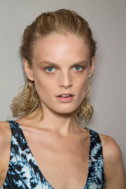 Alberta Ferretti backstage (10)