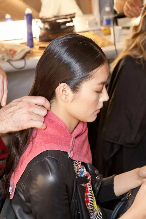 J Mendel backstage (3)