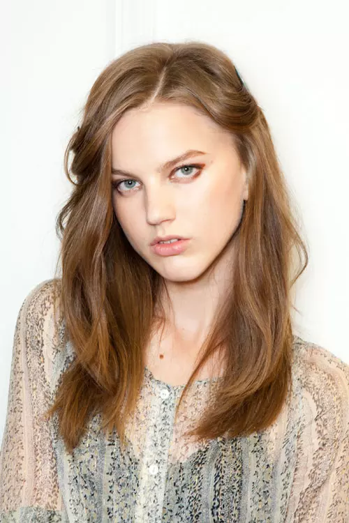 Rebecca Taylor backstage (4)