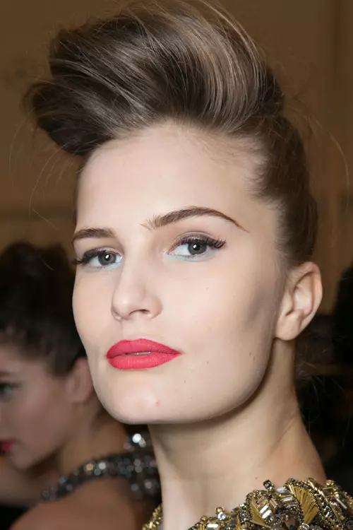 Badgley Mischka baclstage (4)