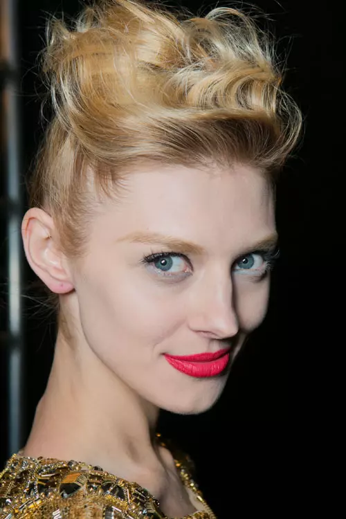 Badgley Mischka baclstage (9)