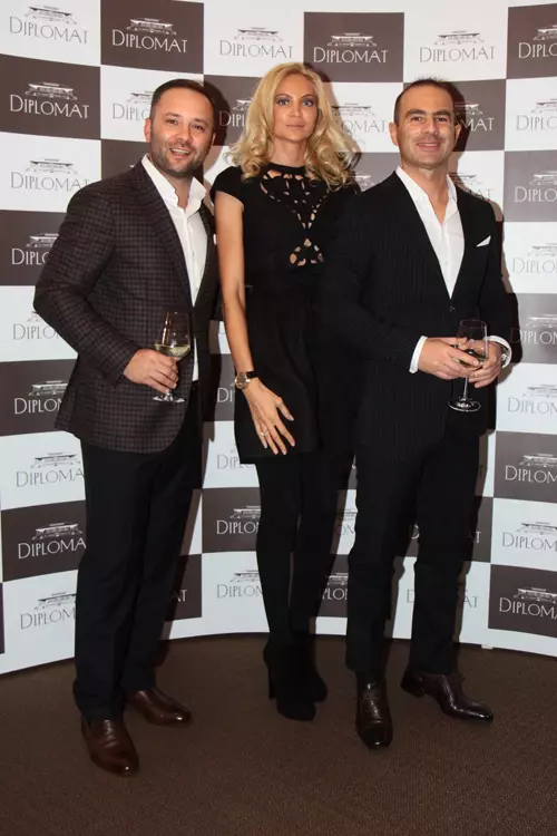 Alexandru Popescu (Diplomat), Crina Varzaru, Catalin Lascut