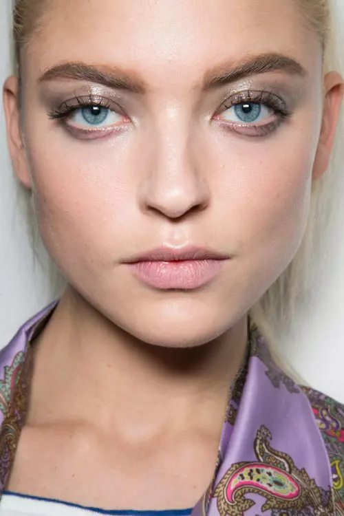 Etro backstage (2)