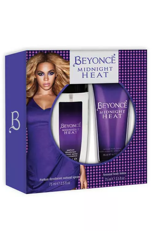 Caseta cadou Beyonce Midnight Heat, ce contine parfum deodorant spray si lotiune de corp, Beyonce, 43,52 lei.