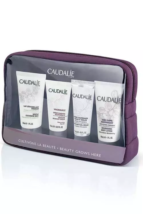 Kit pentru iarna Caudalie, 45 lei, exclusiv in Centrofarm. Contine lapte demachiant, Vinosource cremă fondanta, crema de maini si lotiune de corp.