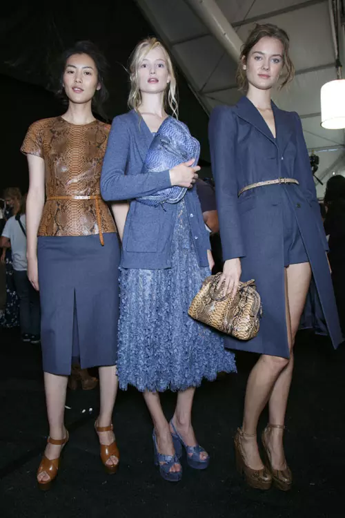 Michael Kors backstage (1)