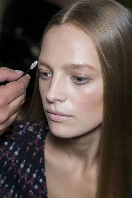 Chloe backstage (21)