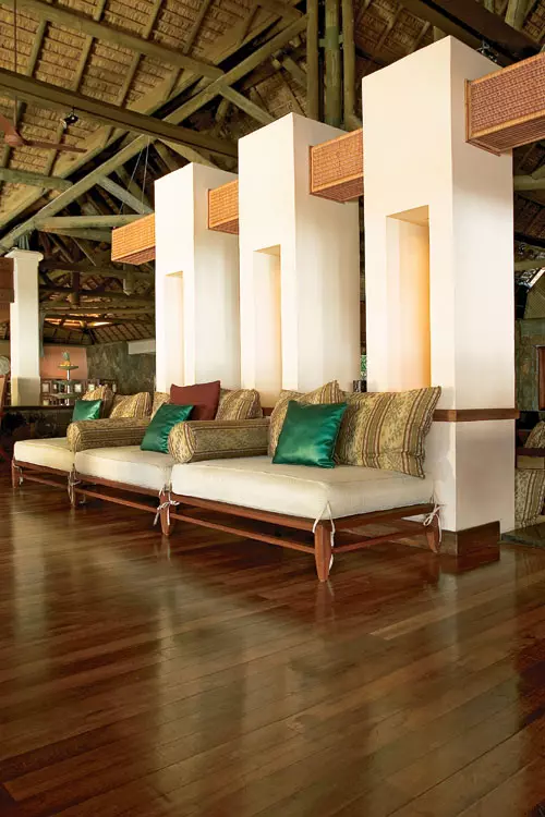 Lobby-ul hotelului Belle Mare Plage