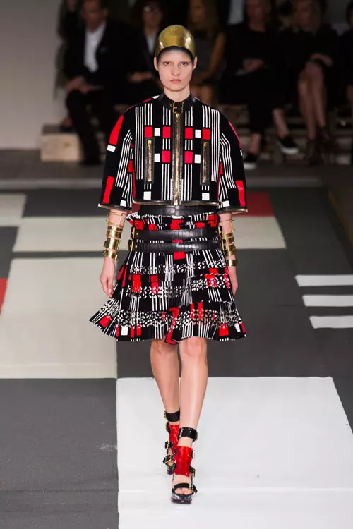 Alexander McQueen (4)