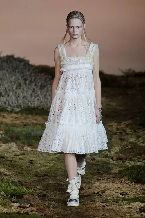 Alexander McQueen toamna iarna 2014-2015 (9)