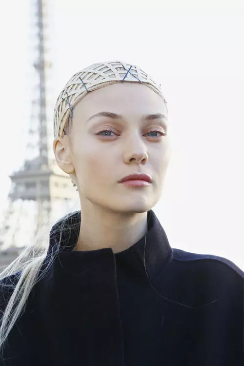 Gareth Pugh toamna iarna 2014-2015 backstage (1)