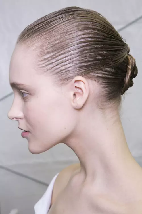 Issey Miyake toamna iarna 2014-2015 backstage (23)