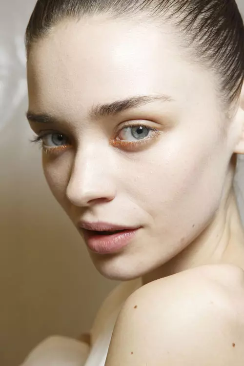 Issey Miyake toamna iarna 2014-2015 backstage (30)