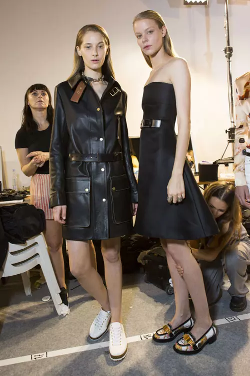 Acne primavara vara 2015 backstage (23)