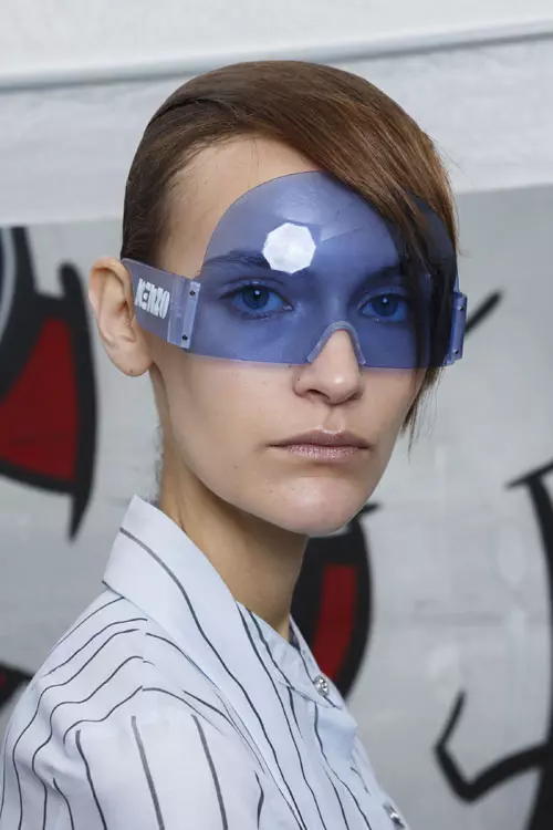 Kenzo primavara vara 2015 backstage (30)