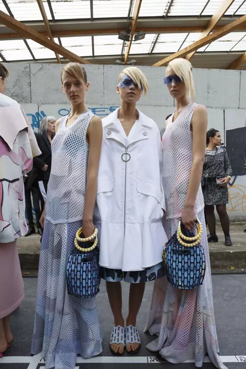 Kenzo primavara vara 2015 backstage (31)