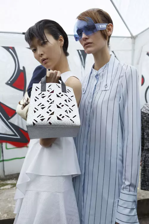 Kenzo primavara vara 2015 backstage (36)