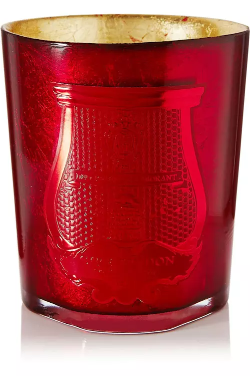 Lumanare parfumata, Cire Trudon, 79 euro, www.net-a-porter.com