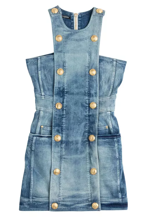 Sarafan din denim, Balmain, 7.060 lei, www.stylebop.com