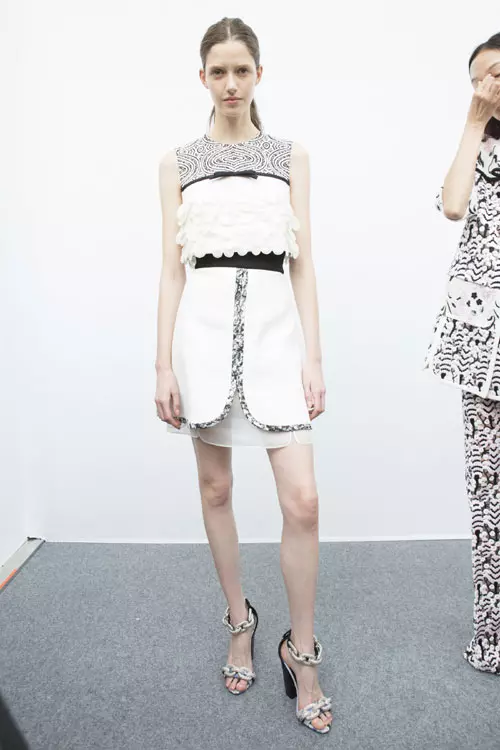 Giambattista Valli primavara vara 2015 backstage (36)