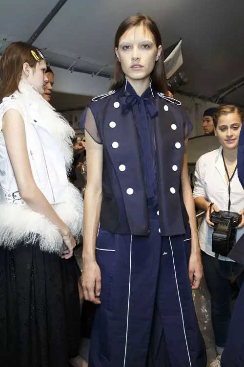 Sacai primavara vara 2015 backstage (16)