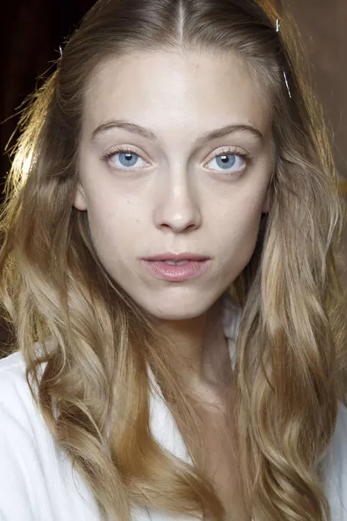 Valentin Yudashkin primavara vara 2015 backstage (6)