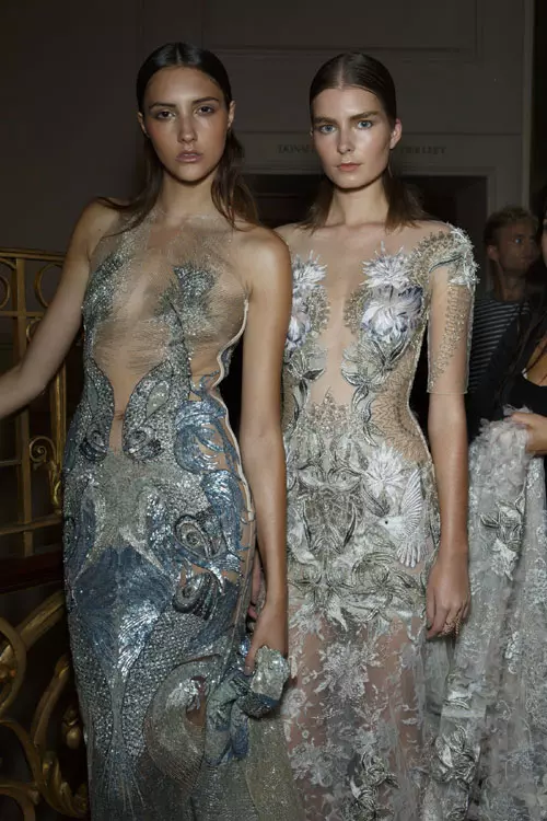 Julien Macdonald primavara vara 2015 backstage (41)