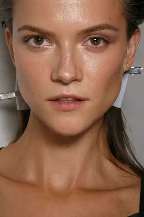 Versace primavara vara 2015 backstage (6)