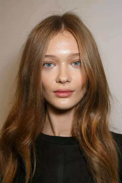 Blumarine primavara vara 2015 backstage (1)