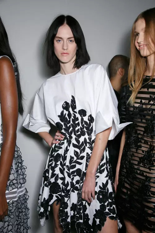 Blumarine primavara vara 2015 backstage (32)