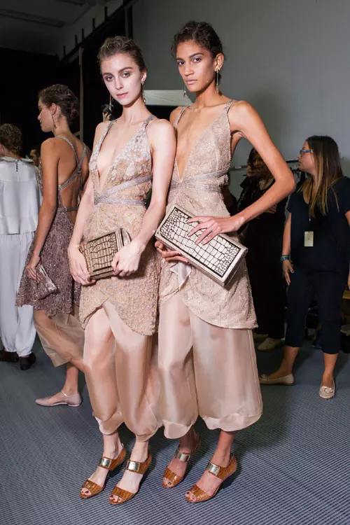 Giorgio Armani primavara vara 2015 backstage (36)