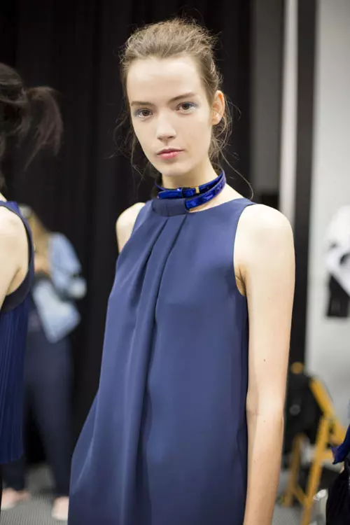Emporio Armani primavara vara 2015 backstage (25)